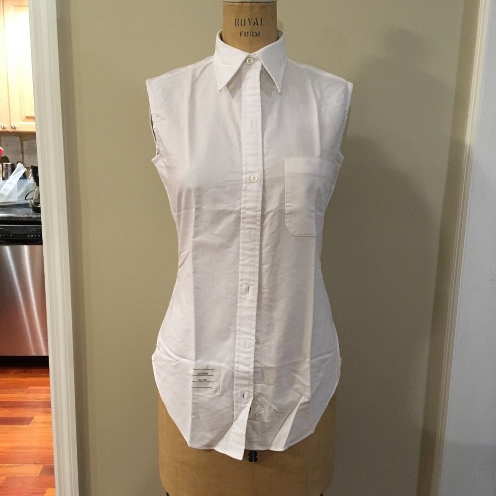 THOM BROWNE new womens sleeveless oxford shirt